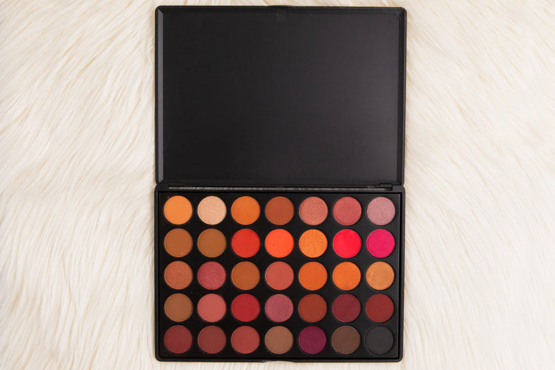 Venus eye shadow palette